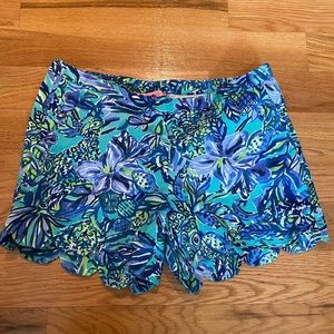 Lilly Pulitzer Buttercup Shorts Size 6? See description for size